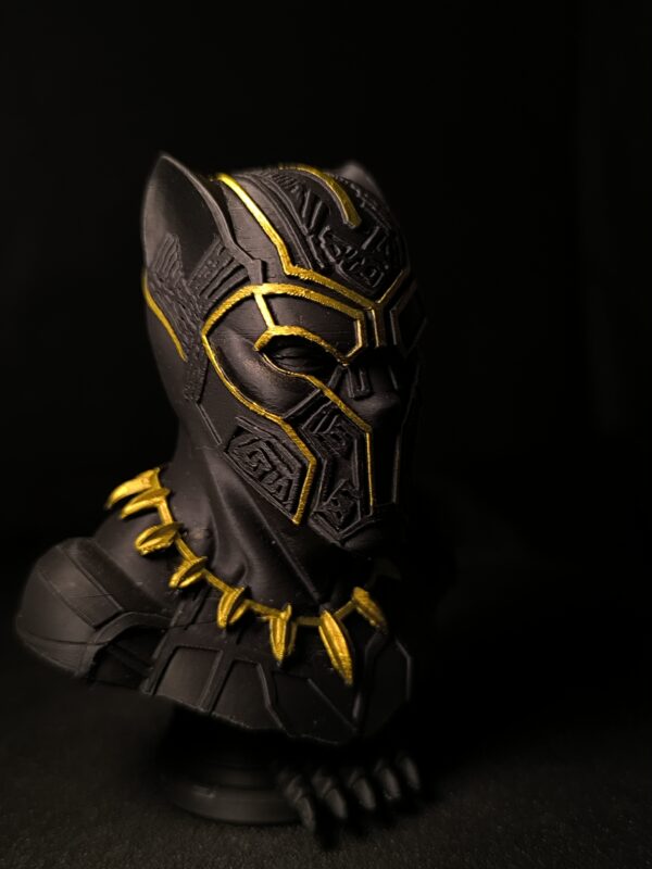 IMG_20260313_020535 Black Panther Bust – Marvel Collectible