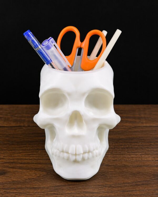 2026/04/7168.jpg Skull Pen Holder